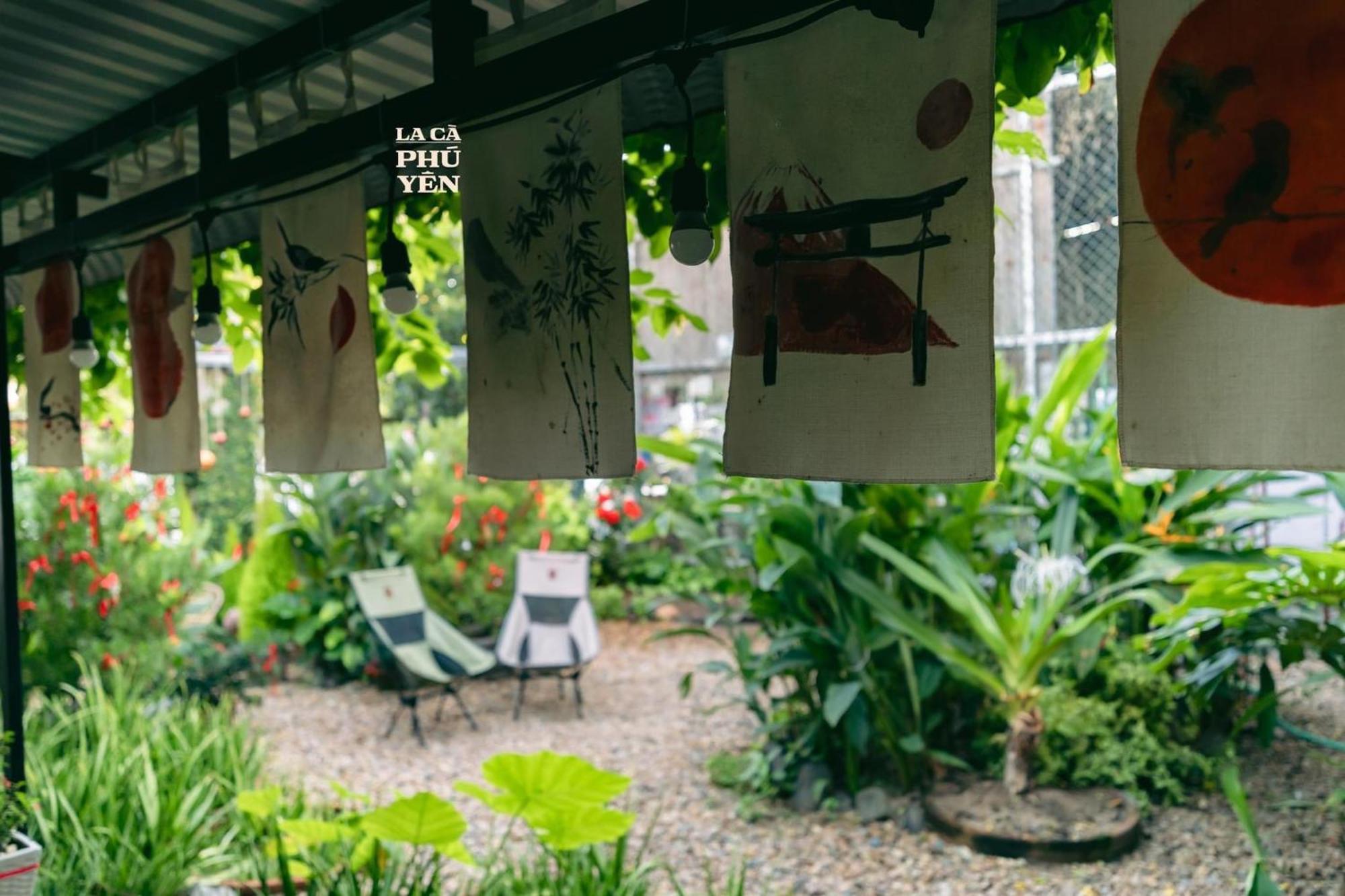 Yellow Farm Homestay Dong Tac Buitenkant foto