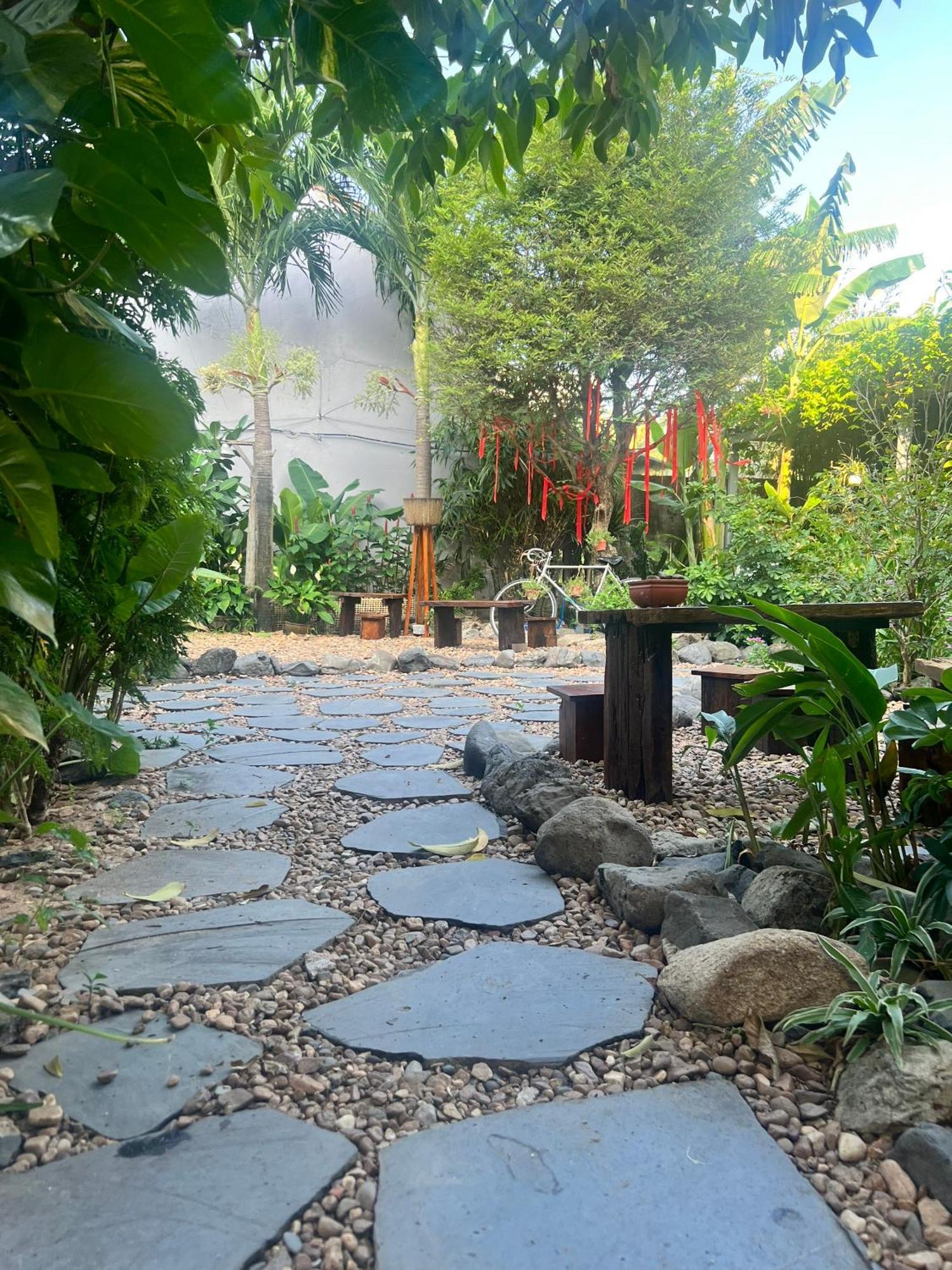 Yellow Farm Homestay Dong Tac Buitenkant foto
